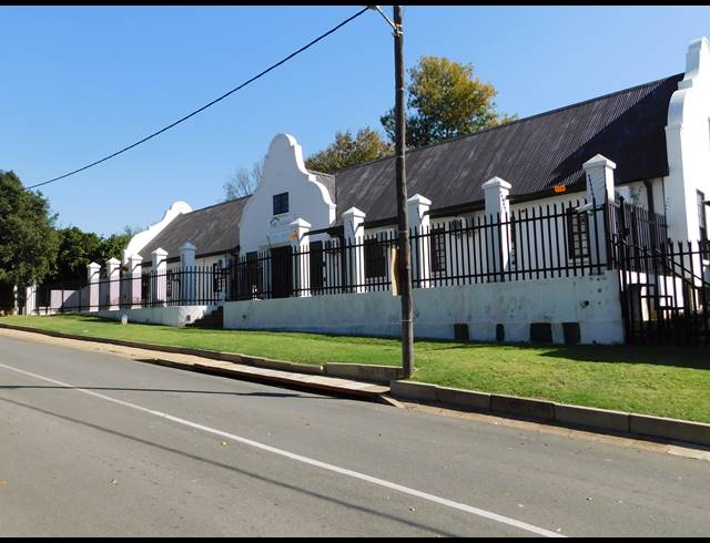 300M² OFFICE TO LET IN BLAIRGOWRIE